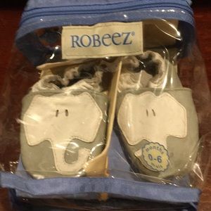 Robeez soft walkers toddler Elephants! Leather 0-6